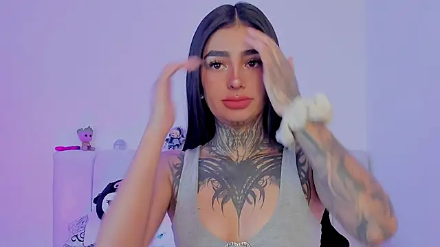 shadowcatt  online show from September 30, 2025, 5:51 pm