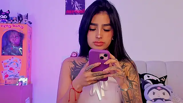 shadowcatt  online show from February 22, 2026, 9:24 pm