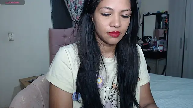 Snapshot of makennaa_ chatting on July 21, 2026, 9:55 am makennaa online show from July 21, 2026, 9:55 am