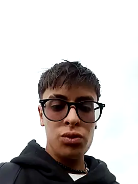 Snapshot of Cuervo_maniaco chatting on January 25, 2025, 6:57 pm Cuervo maniaco online show from January 25, 2025, 6:57 pm