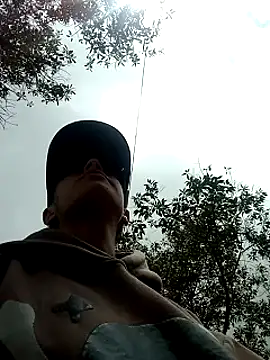 Snapshot of Cuervo_maniaco chatting on February 14, 2025, 3:36 pm Cuervo maniaco online show from February 14, 2025, 3:36 pm