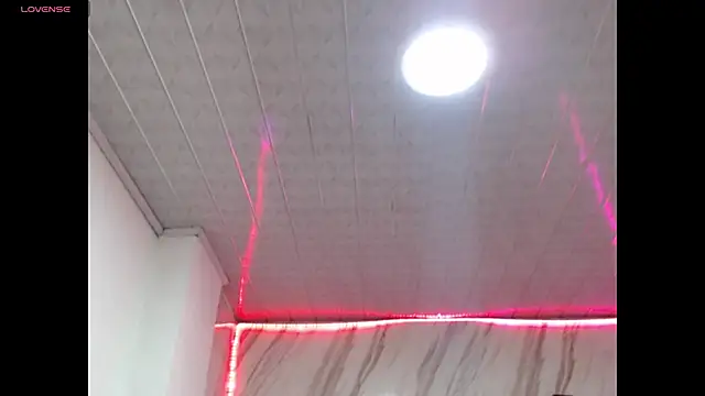  samantha b online show from January 21, 2025, 12:39 pm