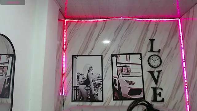  samantha b online show from January 24, 2025, 3:55 pm