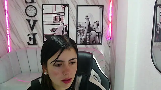  samantha b online show from January 27, 2025, 12:48 pm