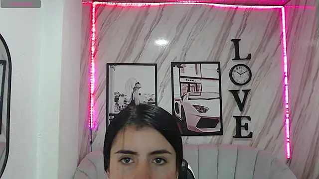  samantha b online show from January 31, 2025, 12:51 pm