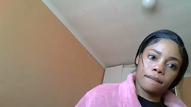 Snapshot of NAUGHTYSHALOTXX chatting on June 29, 2026, 8:53 am NAUGHTYSHALOTXX online show from June 29, 2026, 8:53 am