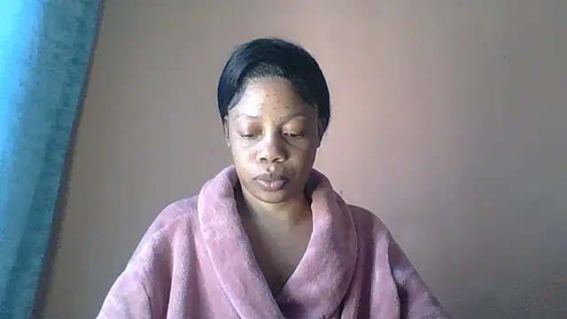Snapshot of NAUGHTYSHALOTXX chatting on July 5, 2026, 7:26 am NAUGHTYSHALOTXX online show from July 5, 2026, 7:26 am