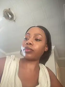 Snapshot of NAUGHTYSHALOTXX chatting on July 16, 2026, 2:56 pm NAUGHTYSHALOTXX online show from July 16, 2026, 2:56 pm