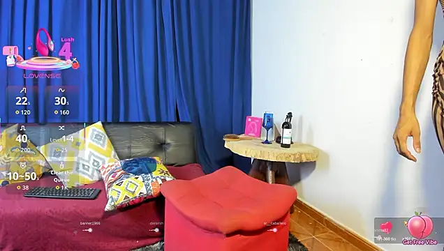 CharlotteLauren online show from March 23, 2026, 10:25 pm