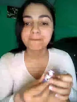Snapshot of Nahiara_velez chatting on June 10, 2026, 11:24 pm Nahiara velez online show from June 10, 2026, 11:24 pm