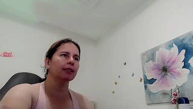 Snapshot of victoria_jones chatting on April 9, 2026, 1:49 pm victoria jones online show from April 9, 2026, 1:49 pm