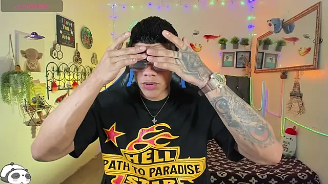 Damian latinxxx online show from January 14, 2026, 3:01 am