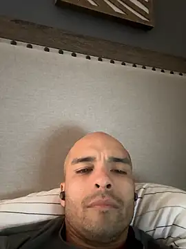 JohnnyDeep187 online show from April 27, 2026, 6:22 am