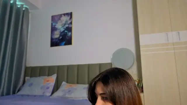 Snapshot of sweety_vikky chatting on July 15, 2026, 12:05 am sweety vikky online show from July 15, 2026, 12:05 am