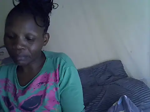 Snapshot of Sweet_serah chatting on October 28, 2025, 6:39 am Sweet serah online show from October 28, 2025, 6:39 am