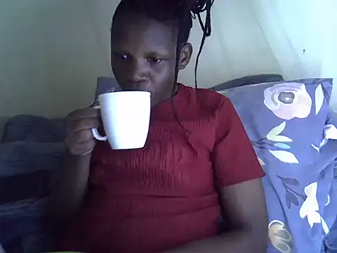 Snapshot of Sweet_serah chatting on October 29, 2025, 4:42 pm Sweet serah online show from October 29, 2025, 4:42 pm