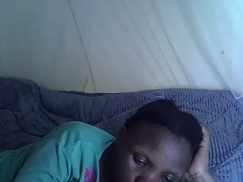 Snapshot of Sweet_serah chatting on November 25, 2025, 6:30 pm Sweet serah online show from November 25, 2025, 6:30 pm