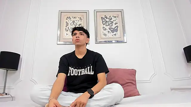 Santy carrington online show from December 29, 2024, 1:49 pm