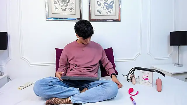 Santy carrington online show from December 31, 2024, 12:57 pm