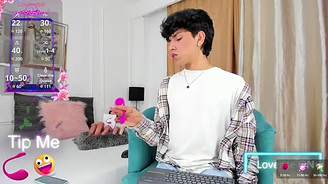 Santy carrington online show from February 13, 2025, 10:54 pm