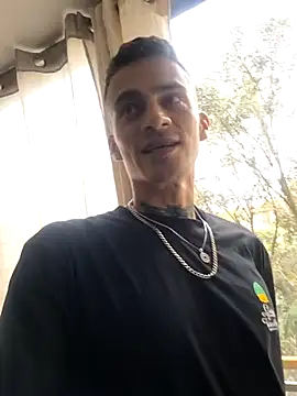 bray hotboy777 online show from December 14, 2024, 7:57 pm