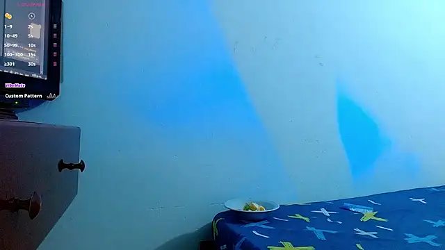 bray hotboy777 online show from February 26, 2025, 11:37 pm