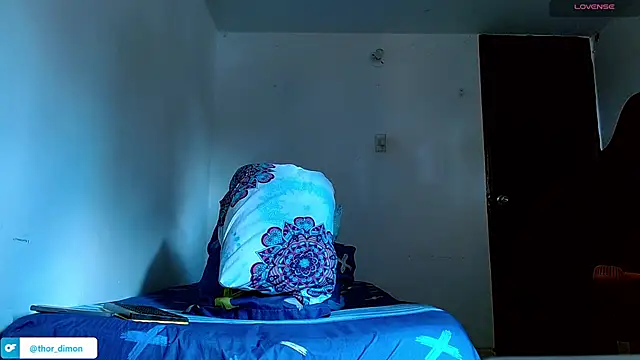 Snapshot of bray_hotboy777 chatting on July 29, 2026, 2:37 pm bray hotboy777 online show from July 29, 2026, 2:37 pm