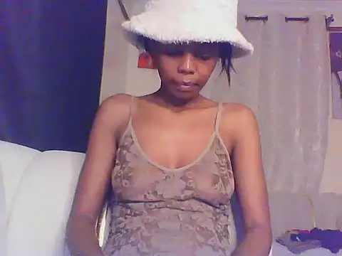 sweetanabella4 online show from March 23, 2026, 7:34 am