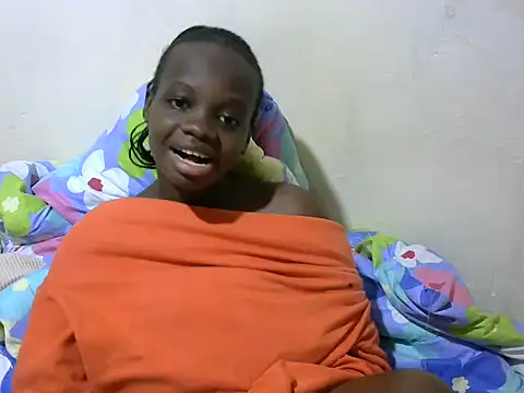 Snapshot of Thicky_kyla chatting on April 28, 2026, 8:14 pm Thicky kyla online show from April 28, 2026, 8:14 pm