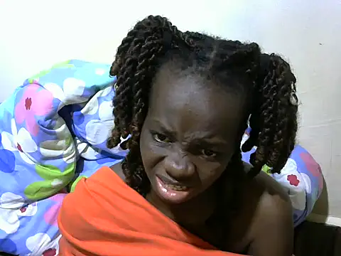 Snapshot of Thicky_kyla chatting on May 16, 2026, 1:13 am Thicky kyla online show from May 16, 2026, 1:13 am