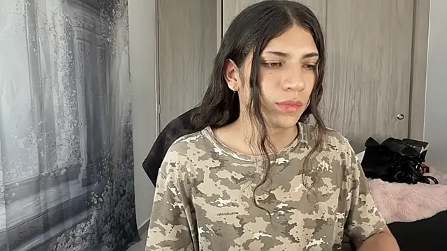 gabriel  manson online show from November 11, 2025, 10:21 pm