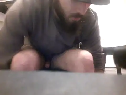 Snapshot of fuckmeharder1995 chatting on December 3, 2025, 6:17 pm fuckmeharder1995 online show from December 3, 2025, 6:17 pm