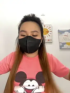 Odette68 online show from October 27, 2025, 6:06 am