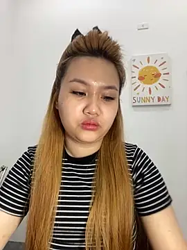 Odette68 online show from March 6, 2026, 1:13 am