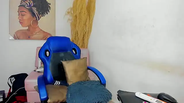 Snapshot of mia_foxts chatting on October 15, 2025, 11:38 pm mia foxts online show from October 15, 2025, 11:38 pm