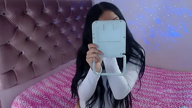 Suzanne abbey online show from February 27, 2025, 11:04 pm