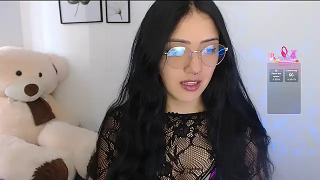 Suzanne abbey online show from October 14, 2025, 9:48 pm