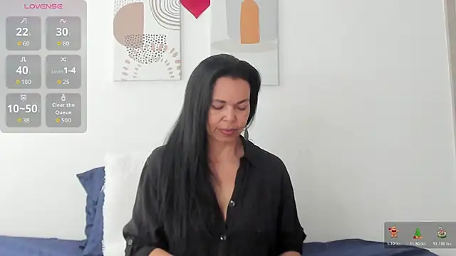 Snapshot of Evawalker_ chatting on May 28, 2026, 2:58 pm Evawalker online show from May 28, 2026, 2:58 pm