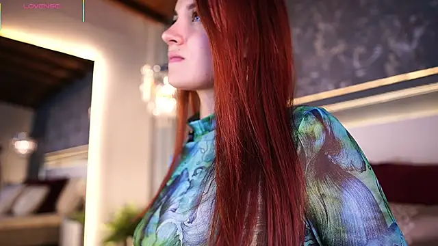 AylinMillerxs online show from April 5, 2026, 8:06 pm