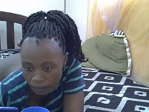 Snapshot of Amanda255 chatting on February 18, 2025, 10:27 am Amanda255 online show from February 18, 2025, 10:27 am