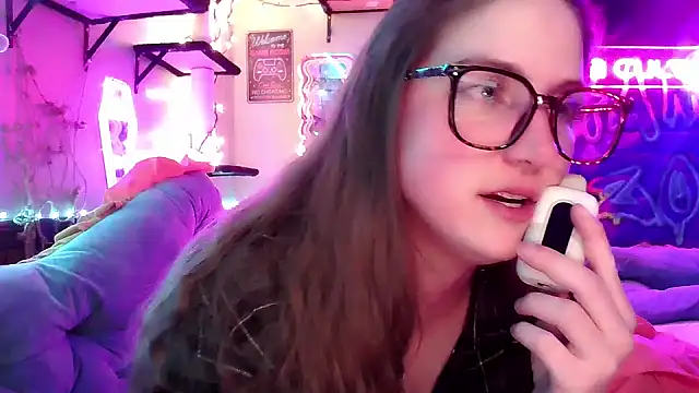 mirannacult online show from January 15, 2025, 8:30 am