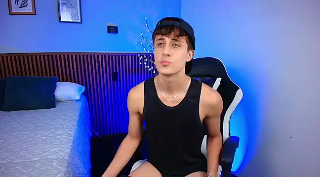 JoseloEvans online show from January 9, 2025, 10:09 pm