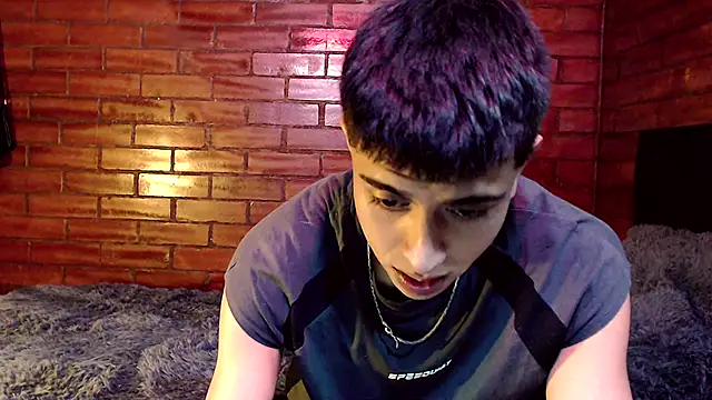 pipeynick online show from February 17, 2025, 10:03 pm