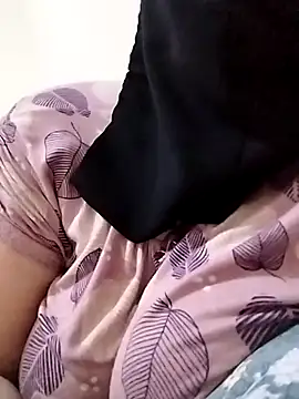 Snapshot of mohra30 chatting on March 5, 2025, 8:32 pm mohra30 online show from March 5, 2025, 8:32 pm