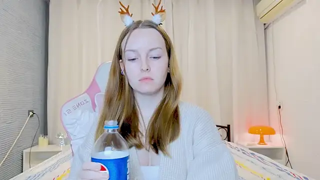 Wild  flowers online show from October 14, 2025, 2:29 pm