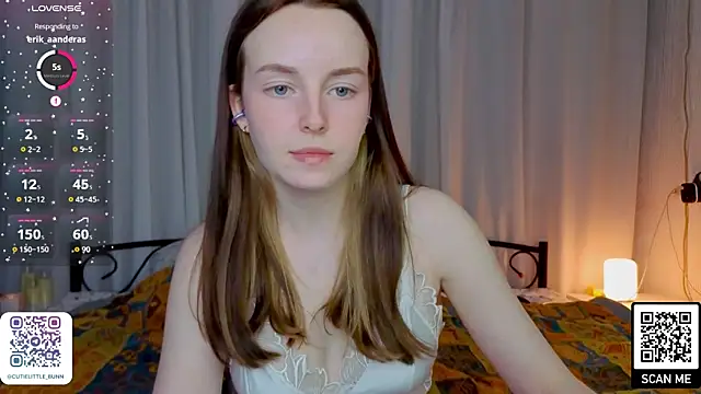 Snapshot of Wild__flowers chatting on July 13, 2026, 9:06 pm Wild flowers online show from July 13, 2026, 9:06 pm