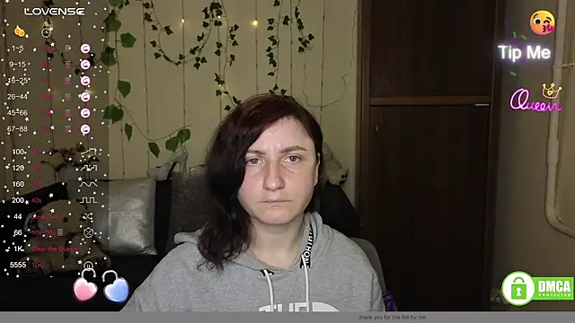 Snapshot of Muse_kitty_jenia chatting on April 18, 2026, 7:07 pm Muse kitty jenia online show from April 18, 2026, 7:07 pm