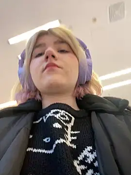 Baby  Naughty online show from December 12, 2024, 10:24 am