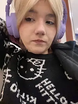 Baby  Naughty online show from January 15, 2025, 3:18 pm