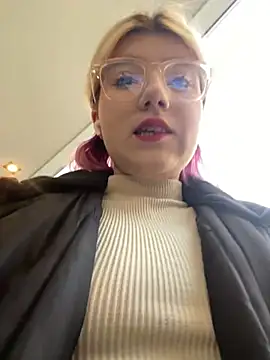 Baby  Naughty online show from March 11, 2025, 8:09 am